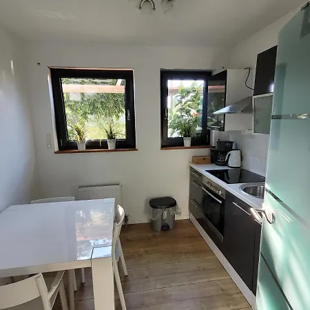 Terrassenwohnung In Апартаменты